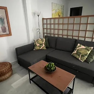 - Jinetes, 13 Apartament
